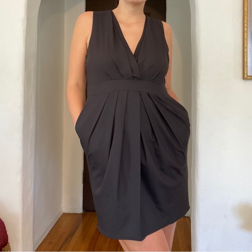 Ya Los Angeles Sleeveless Mini Cocktail Dress, Cinched Waist, Pockets Size Large